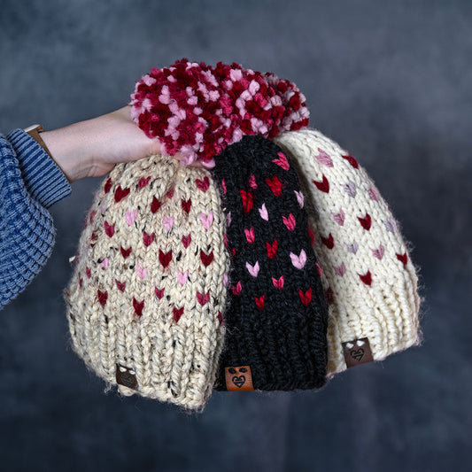 Chunky Beanie Heart - Black