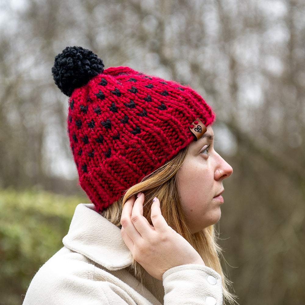 Chunky Beanie Heart - Red