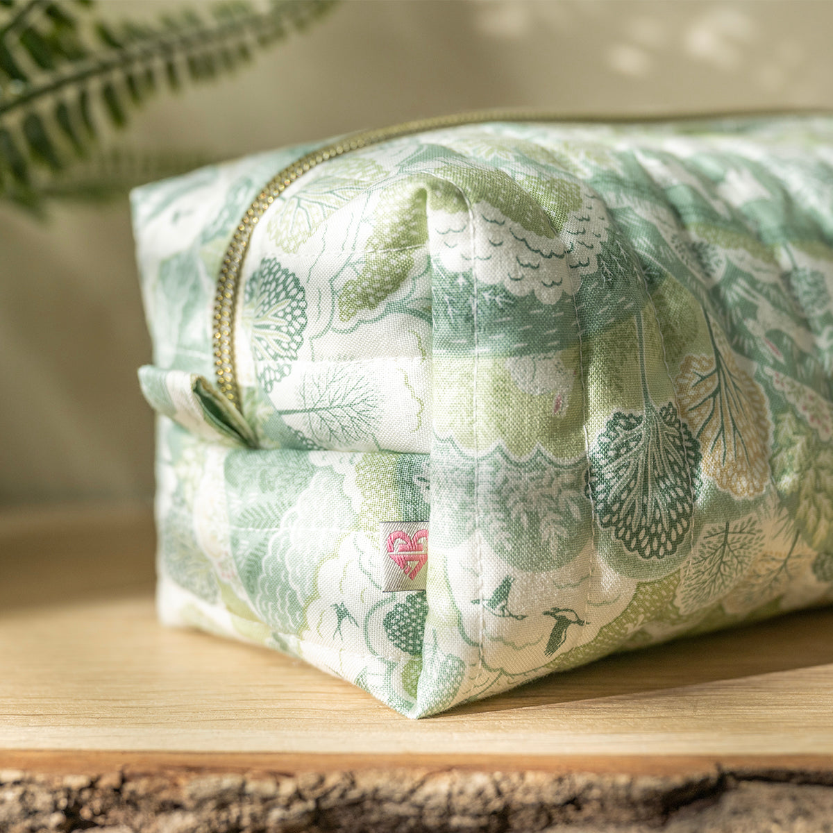 Quilted Carry-All Bag – Sage Country