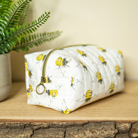 Quilted Carry-All Bag – Bees
