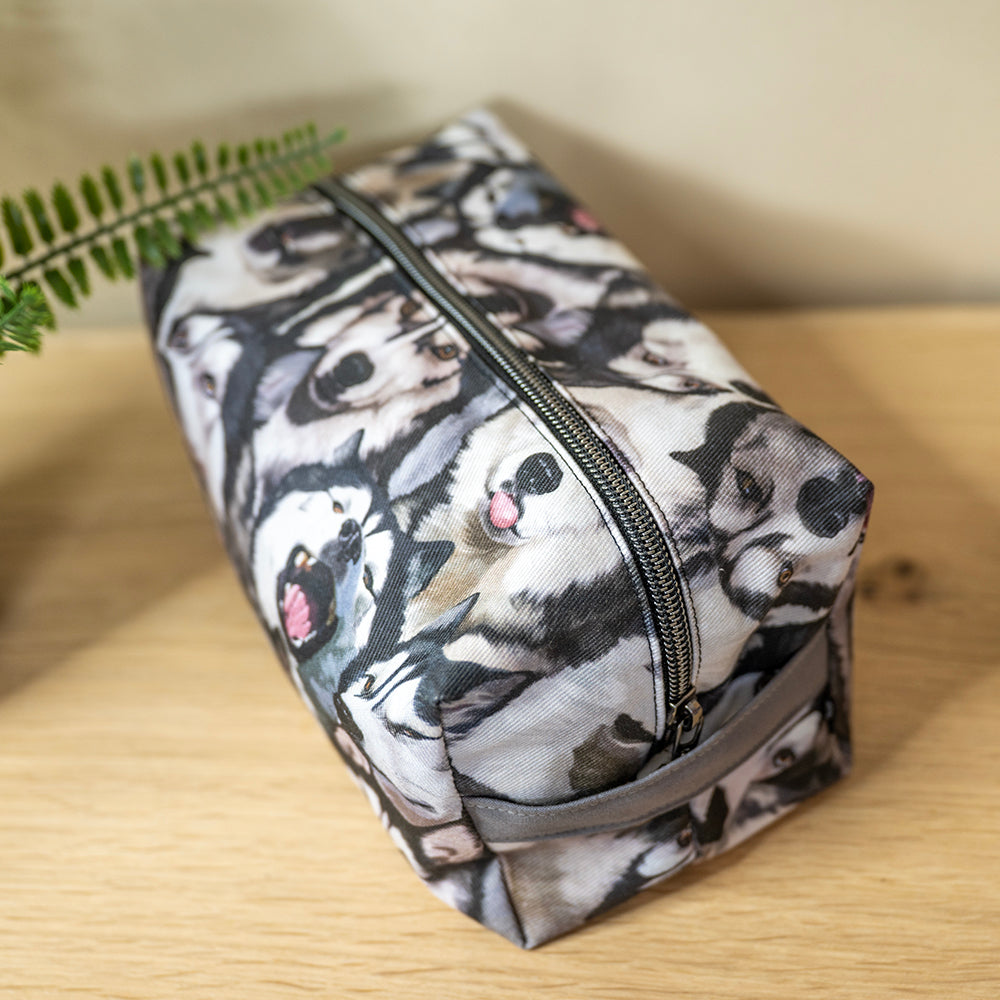 Carry-All Bag – Husky Vibe - Water-Resistant