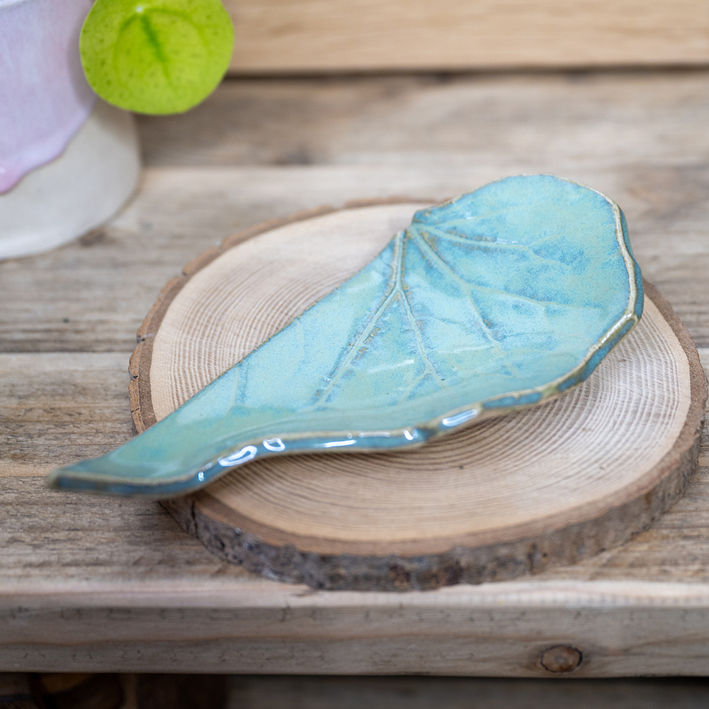 Plate – Turquoise Half Leaf